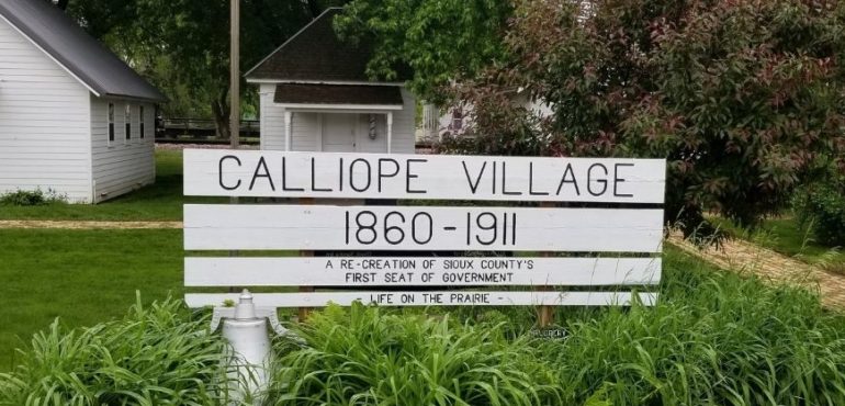 Facelift at Calliope Village - Buildings & Signs Repainted - 2021